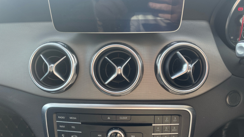 Mercedes-Benz GLA 180 Urban Edition 5dr Auto Petrol Hatchback